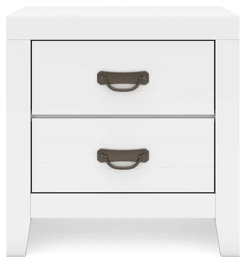 Binterglen California King Panel Bed with Mirrored Dresser and Nightstand